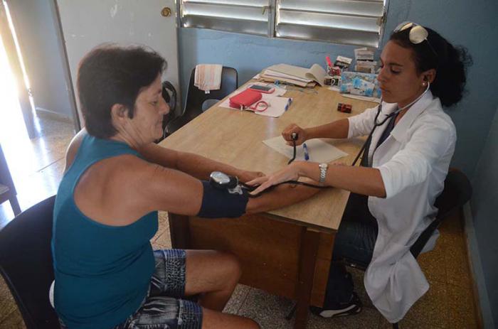 Lusay Andrade Miranda, especialista en Medi­cina General Integral