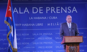 Conferencia de Prensa de Rodrigo Malmierca en la sala de prensa por visita dle presidente Obama