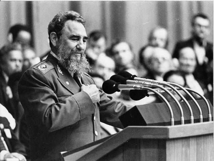 Fidel en el 3er. Congreso del Partido.
Foto:Liborio Noval, 7 de febrero de 1986.