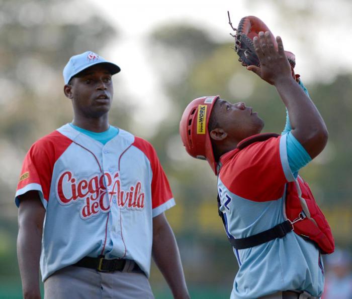 Beisbol-Final-Serie-55-CA vs PR 3ser play gana ciego 6 x 5 Jonron de Osvaldo Vazquez y Dacher Duquesne lanzador ganador