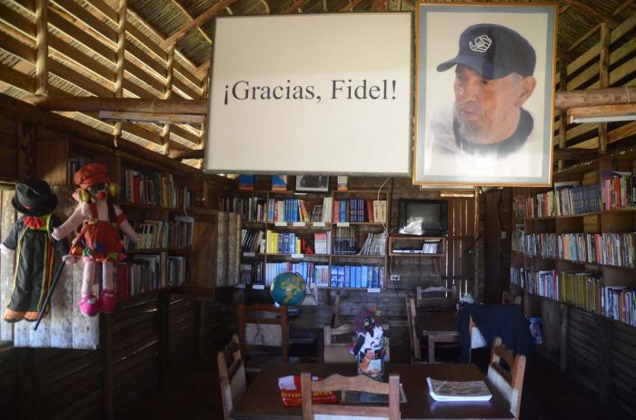 Biblioteca Girón
