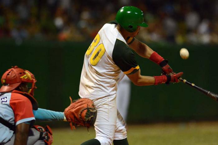 Beisbol-Final-Serie-55-CA vs PR 5to play  Andy Sarduy mejor jugador del partido