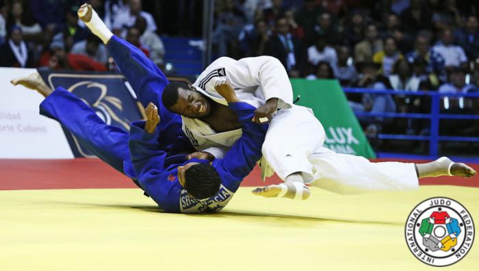 José Armenteros (arriba) en la elite de los 100 kg del judo espera escalar el podio olímpico en los juegos de Río de Janeiro.