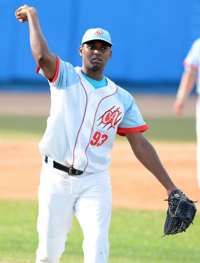 Beisbol-Final-Serie-55-CA vs PR 7mo play Gana ciego de avila 8 x 0 y gana el titulo lanzador ganador Dacher Duquesne