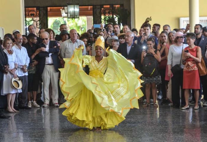 Comisión cultural de EE.UU de visita en el Instituto Superior de Artes (ISA).