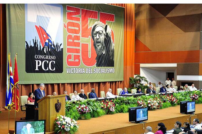 Clasura del Septimo Congreso del PCC