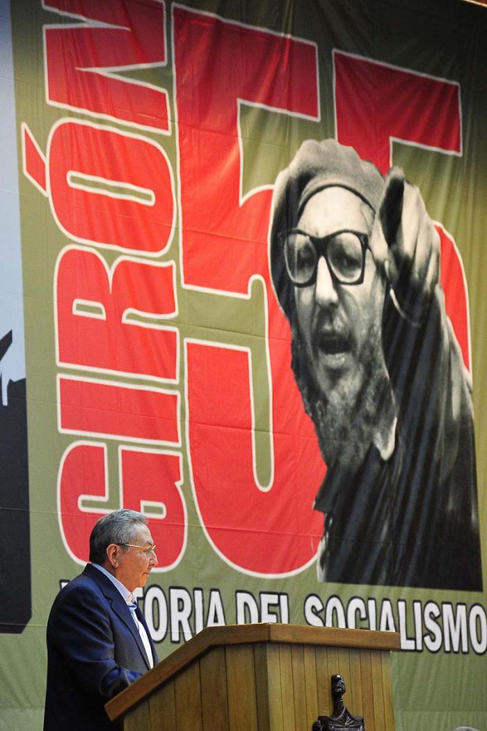 Clasura del Septimo Congreso del PCC