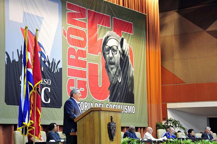 Clasura del Septimo Congreso del PCC