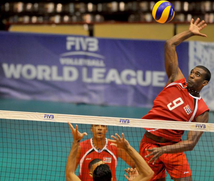 Liván Osoria contribuyó al bronce del equipo Obras Públicas, en Argentina, y ya se reincorporó a la preselección del patio. 
Foto: Ricardo López Hevia