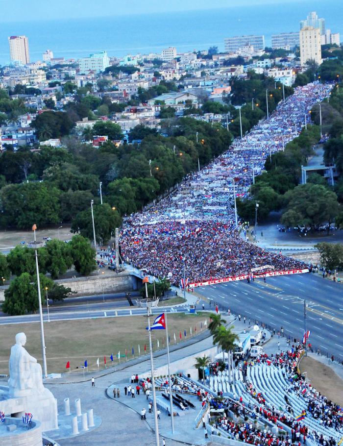 Acto Central por el 1ro de Mayo en la Plaza de la Revolución José Martí.  (foto Jorge Luis Gonzàlez) 1-5-16 Acto01N9