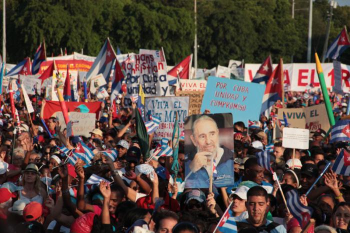 desfile primero de mayo