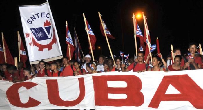 Desfile del 1ro de Mayo en la Plaza de la Revolución