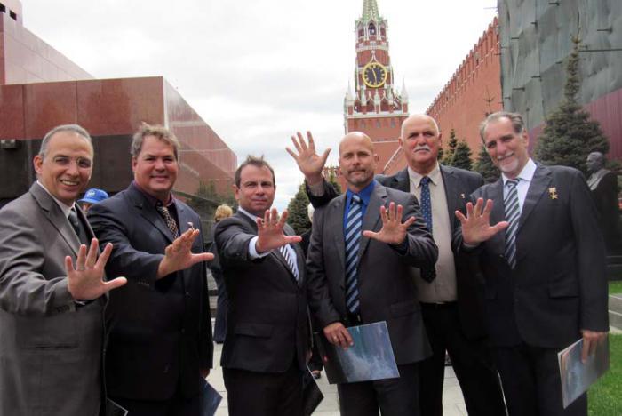 Los héroes  viajaron a Moscú para agradecer la solidaridad que contribuyó a su liberación.