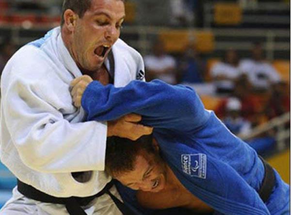 El laureado judoca Isao Cruz en uno de sus combates de Londres 2012