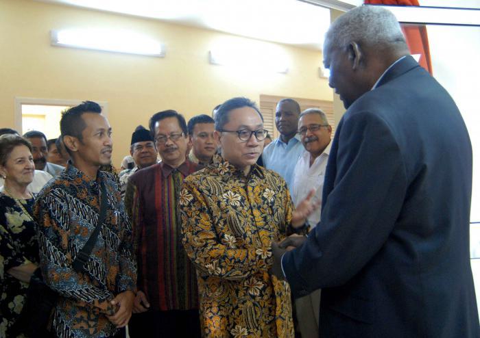 Zulkifli Hasan y Estebal Lazo