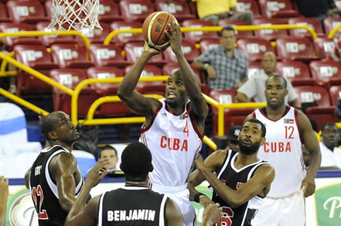 Jemmott terminó su carrera deportiva pero no se aleja de las canchas. 