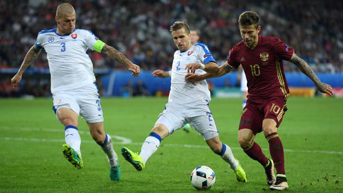 A view of the action between Russia and Slovakia during their UEFA Euro 2016 Group B match