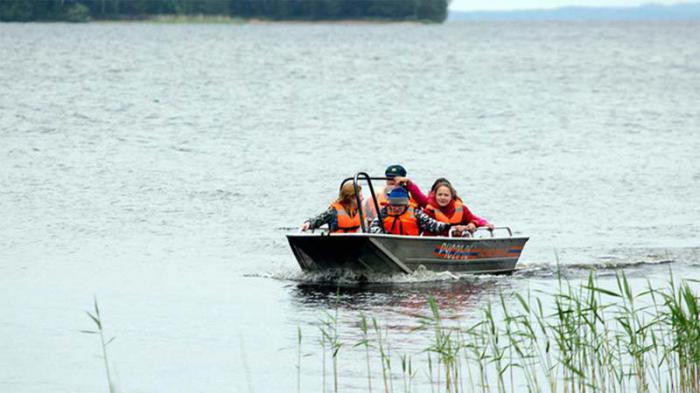 Las operaciones de rescate realizaron maniobras para buscar al resto de los desaparecidos. foto: sputnik