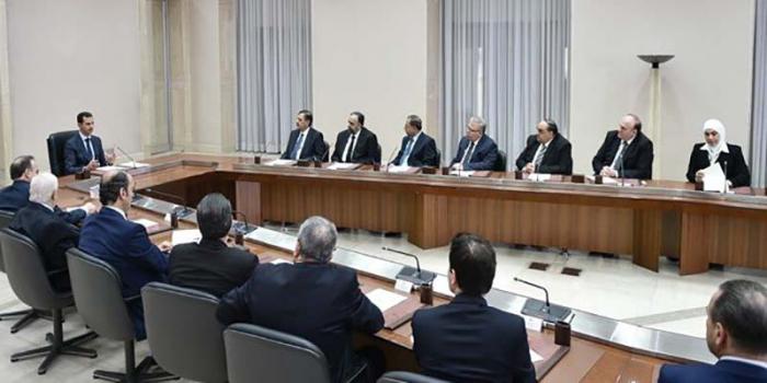 Al-Assad  destacó la importancia de estar en contacto directo con las personas. Foto: Sana