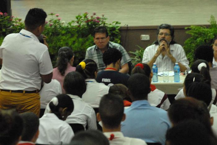 Asamblea Nacional Pioneril. Abel Prieto (Ministro de Cultura). Comisión de Cultura