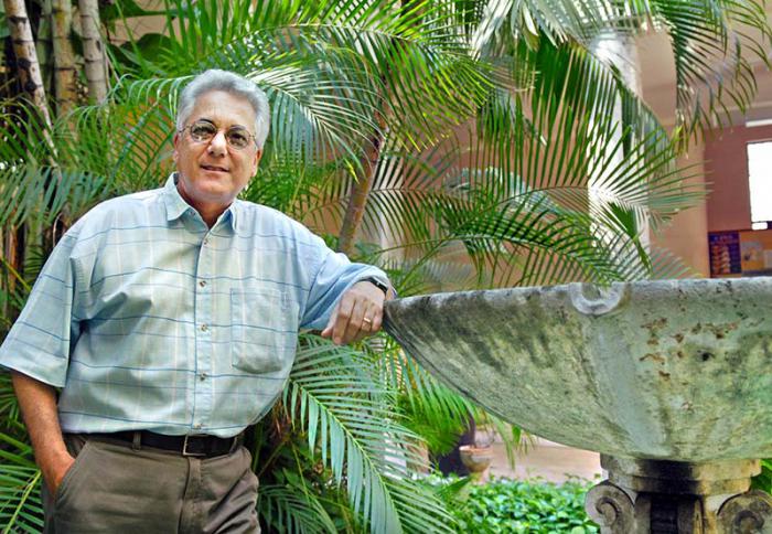 Virgilio Lòpez Lemus,Poeta, Escritor y Profesor. 