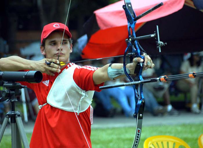 Tiro con Arco Recurvo Masculino: Adriàn Puentes, cuarto lugar