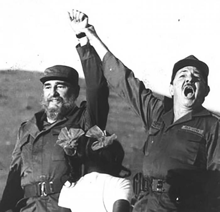 Reencuentro de las fuerzas rebeldes en Cinco Palmas