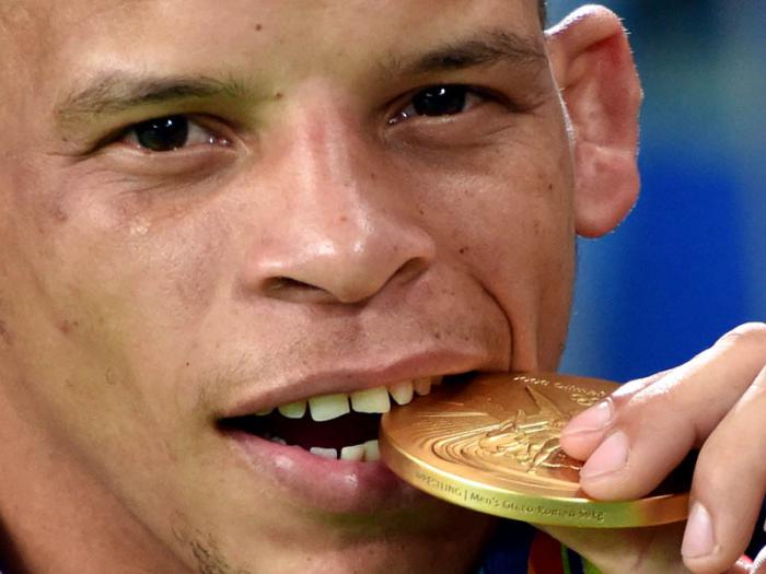 Lucha-Greco- Ismale-Borrero-59kg ORO