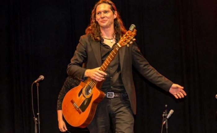 Reynier Mariño ha conocido el éxito con su guitarra y el flamenco en cuatro continentes.