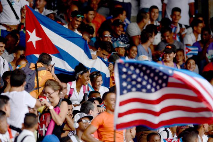 Futbol-Cuba vs EEUU juego amistoso, Ganado por los N Americanos 2 x 0