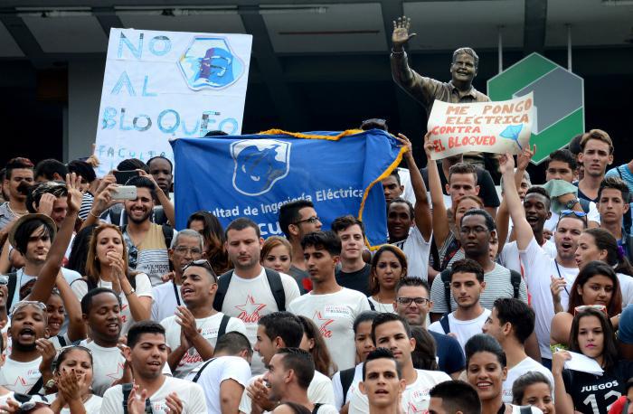Cujae contra el bloqueo