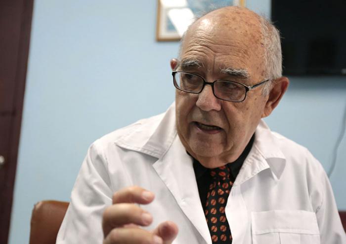 Dr. José Fernández Mon­te­quín, especialista de primer y segundo grado en Angiología y Cirugía vascular, y médico cubano pionero en la aplicación del Heberprot-P.