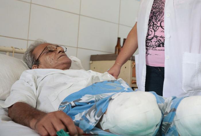 Instituto Nacional de Angiología y Cirugía Vascular. Un paciente 
recuperado de operación quirúrgica