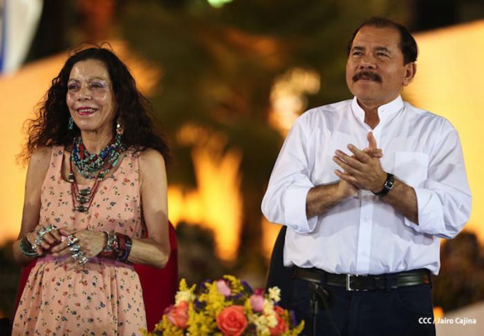 Daniel Ortega y Rosario Murillo son la fórmula presidencial del FSLN a las próximas elecciones en Nicaragua. 