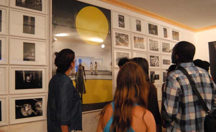 Inauguración de la Exposición de Fotografía de Pierre-Elie de Pibrac en Cuba. Casa Victor Hugo