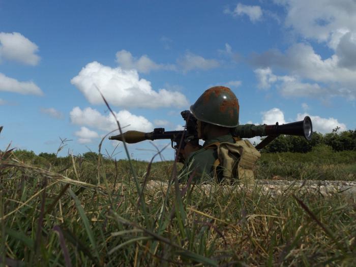 Donde el enemigo menos lo espere, habrá un hombre y un medio de combate