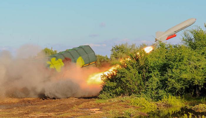 Día de la defensa 2016, maniobra de agrupación de fuerzas de la MGR del Ejército Occidental