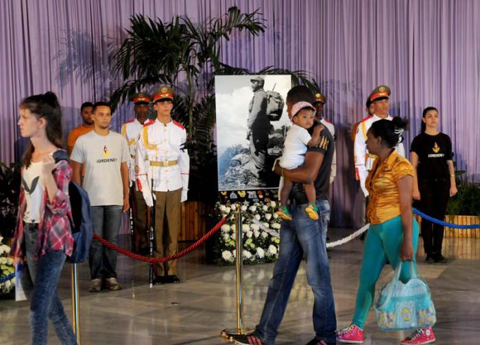 Homenaje postumo al comandante en jefe Fidel Castro por el pueblo cubano.