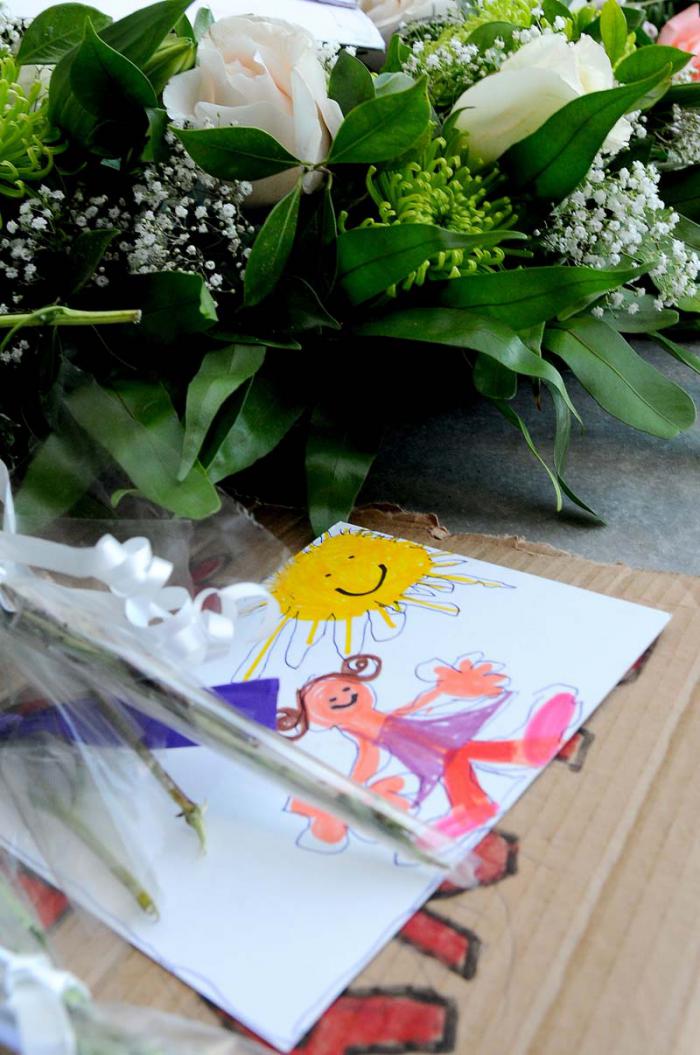 El pueblo rindió digno tributo a su Comandante en Jefe Fdeil Castro Ruz en la base del Monumento a José Martí en la Plaza de la Revolución.