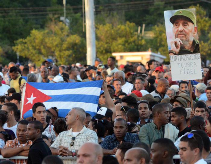 Fidel-Pueblo-Exequias