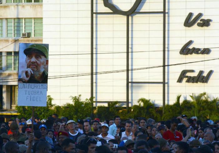 Fidel-Pueblo-Exequias