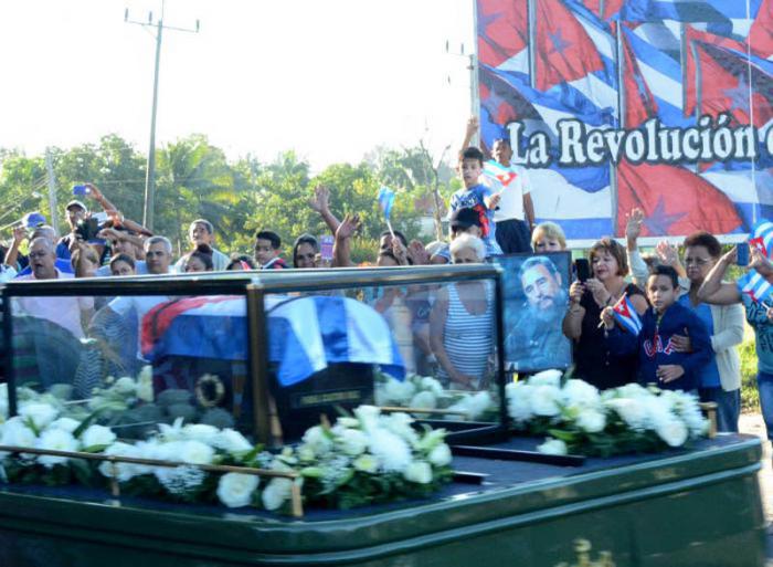 Caravana de la Libertad con cenizas de Fidel en La Habana