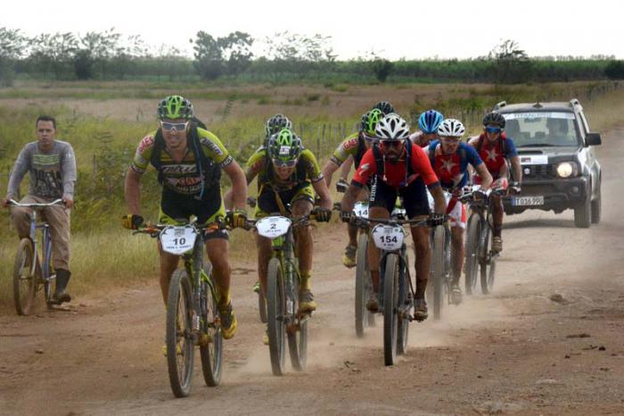 Titan Tropic Soroa 1mera etapa campamento y detalles de la carrera