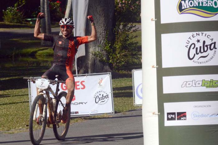 Titan Tropic-Viñales-Viñales