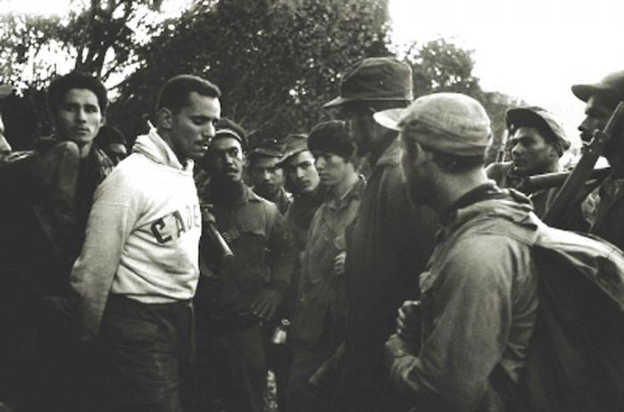 La batalla de El Jigüe, de Rogelio París, fue exhibida por la televisión este jueves último, como parte del 38 Festival del Nuevo Cine.