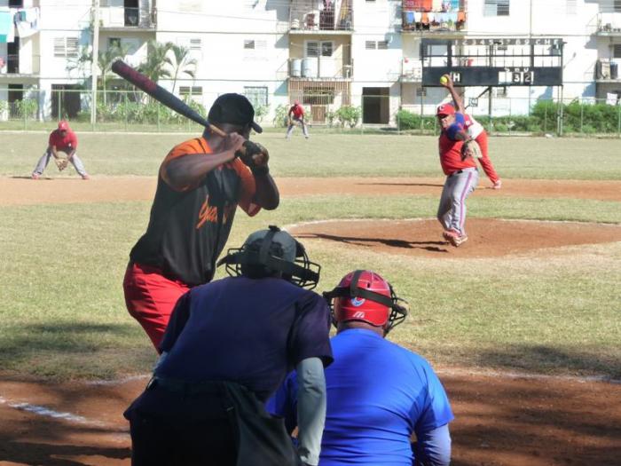 toreno de sotball en guantánamo