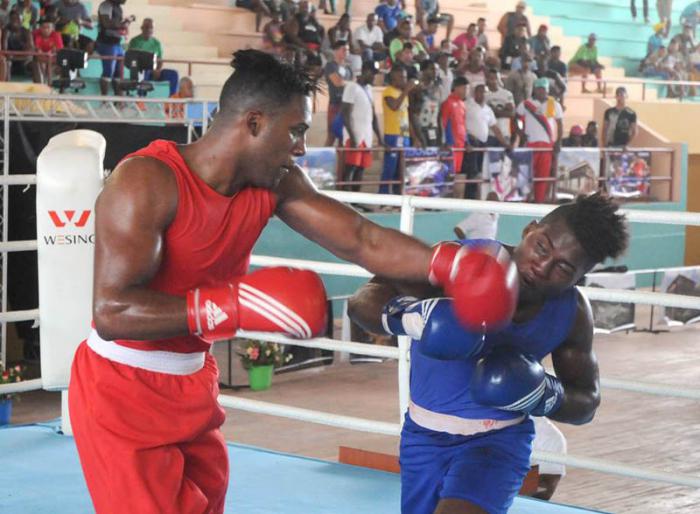 Arlen López debutó con una trabajada victoria frente al cienfueguero Fernando Cabreja. 
