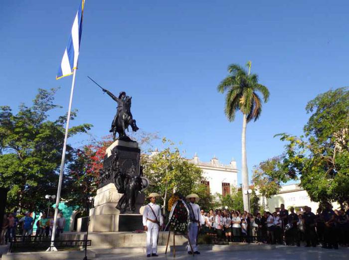 Homenaje a Ignacio Agramonte en el Parque Ignacio Agramonte