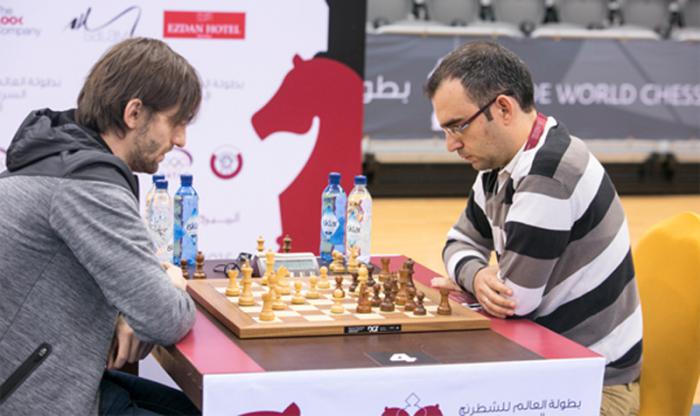 Leinier durante su partida frente al subcampeón del certamen, Alexander Grischuk. Mundial de ajedrez rápido