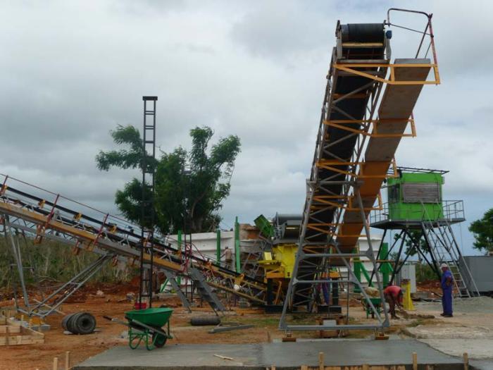 Molino de áridos montado en Maisí